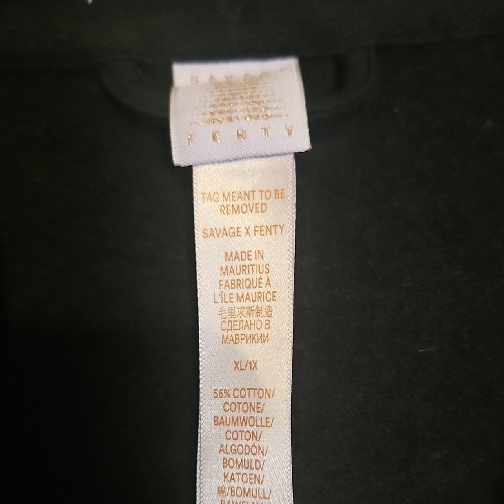 Savage X Fenty Womens Black Robe with Green Logo - Picture 2 of 8